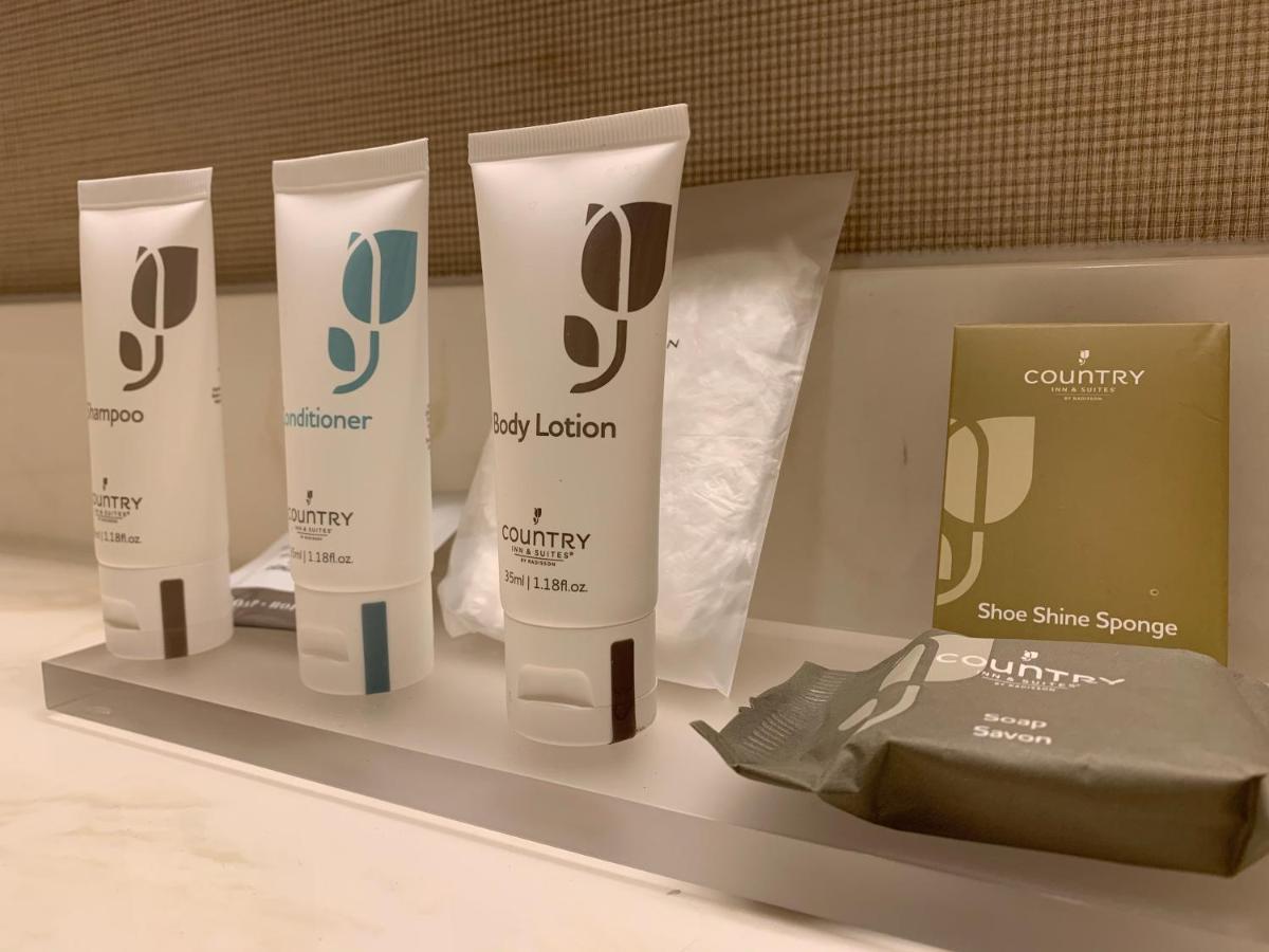 Country Inn & Suites By Radisson, Madison, Wi Bagian luar foto