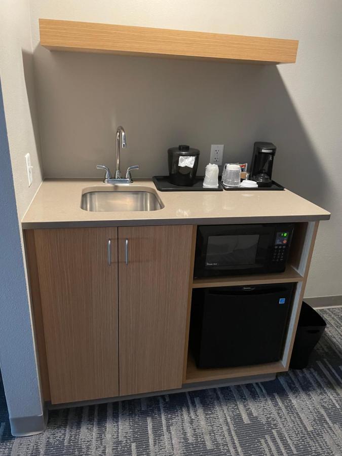Country Inn & Suites By Radisson, Madison, Wi Bagian luar foto