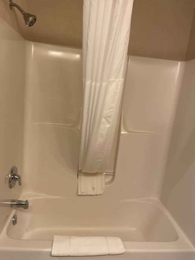 Country Inn & Suites By Radisson, Madison, Wi Bagian luar foto