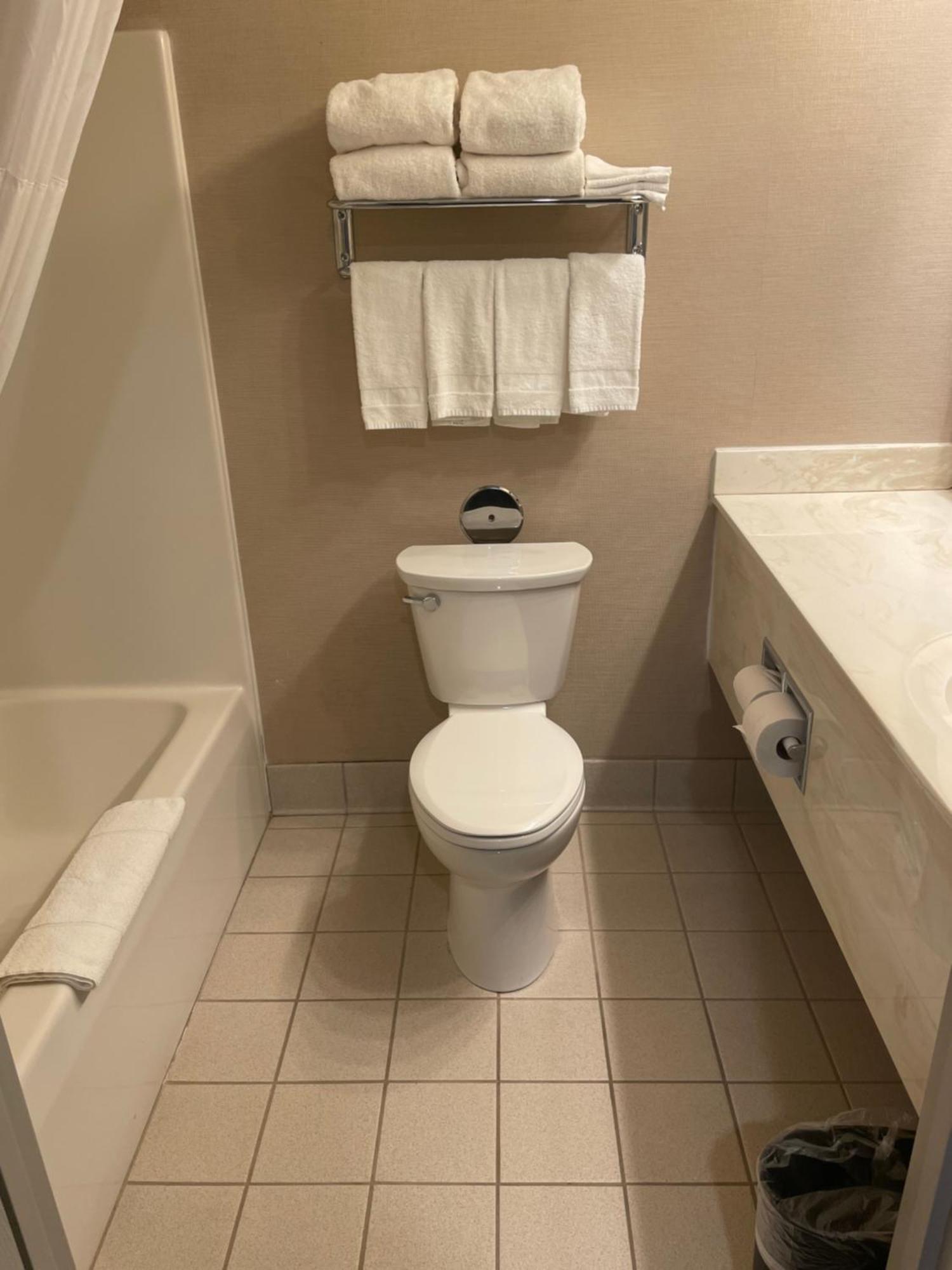 Country Inn & Suites By Radisson, Madison, Wi Bagian luar foto
