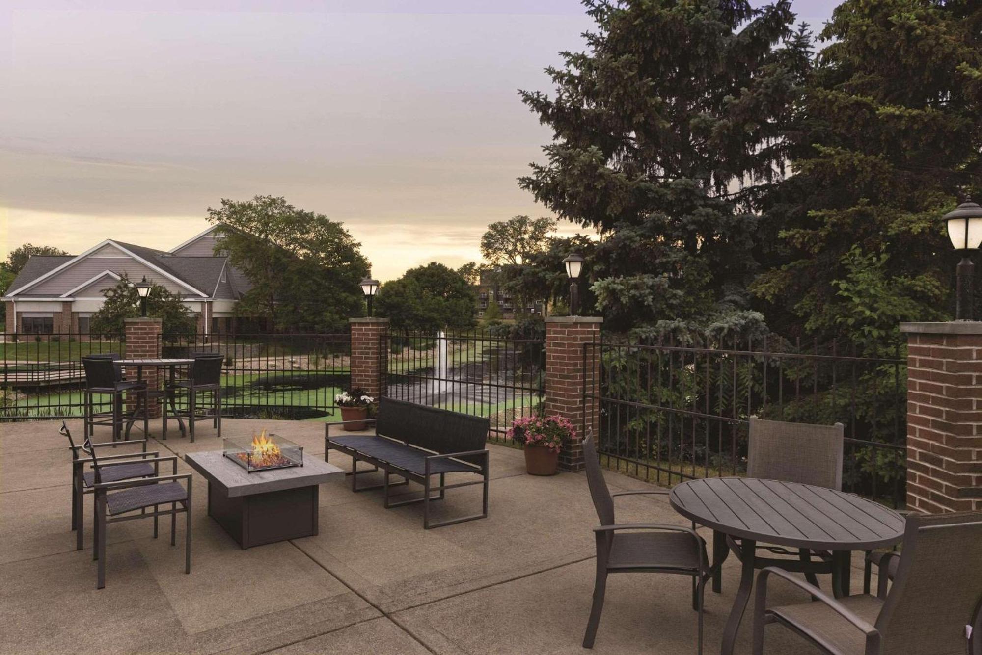 Country Inn & Suites By Radisson, Madison, Wi Bagian luar foto