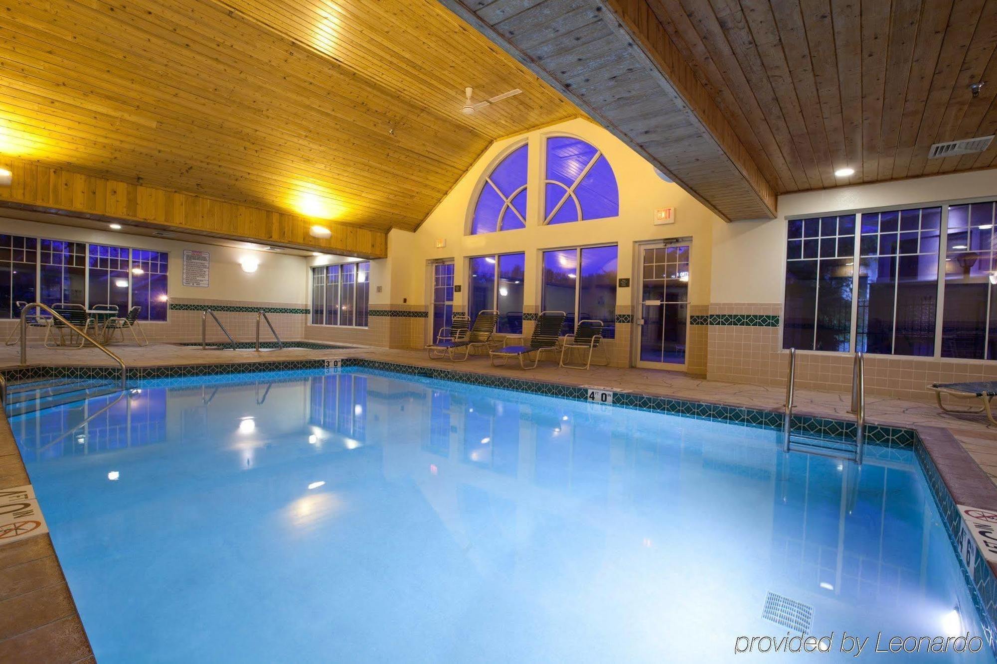 Country Inn & Suites By Radisson, Madison, Wi Bagian luar foto